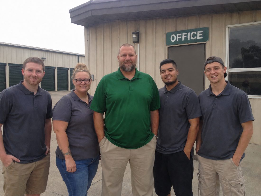 Pest control professionals in Waterloo, IA